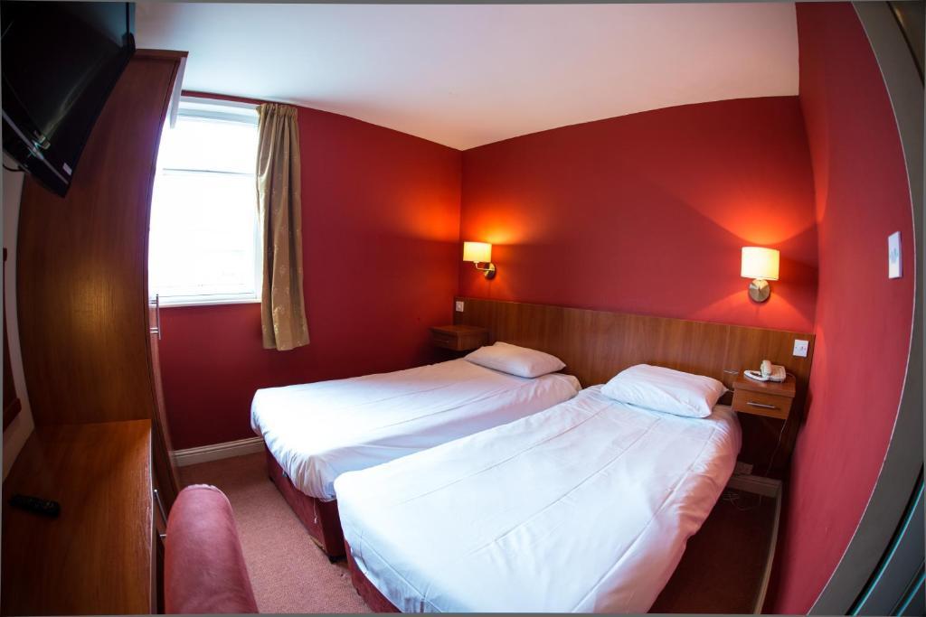 Thomas James Hotel Leamington Spa Szoba fotó